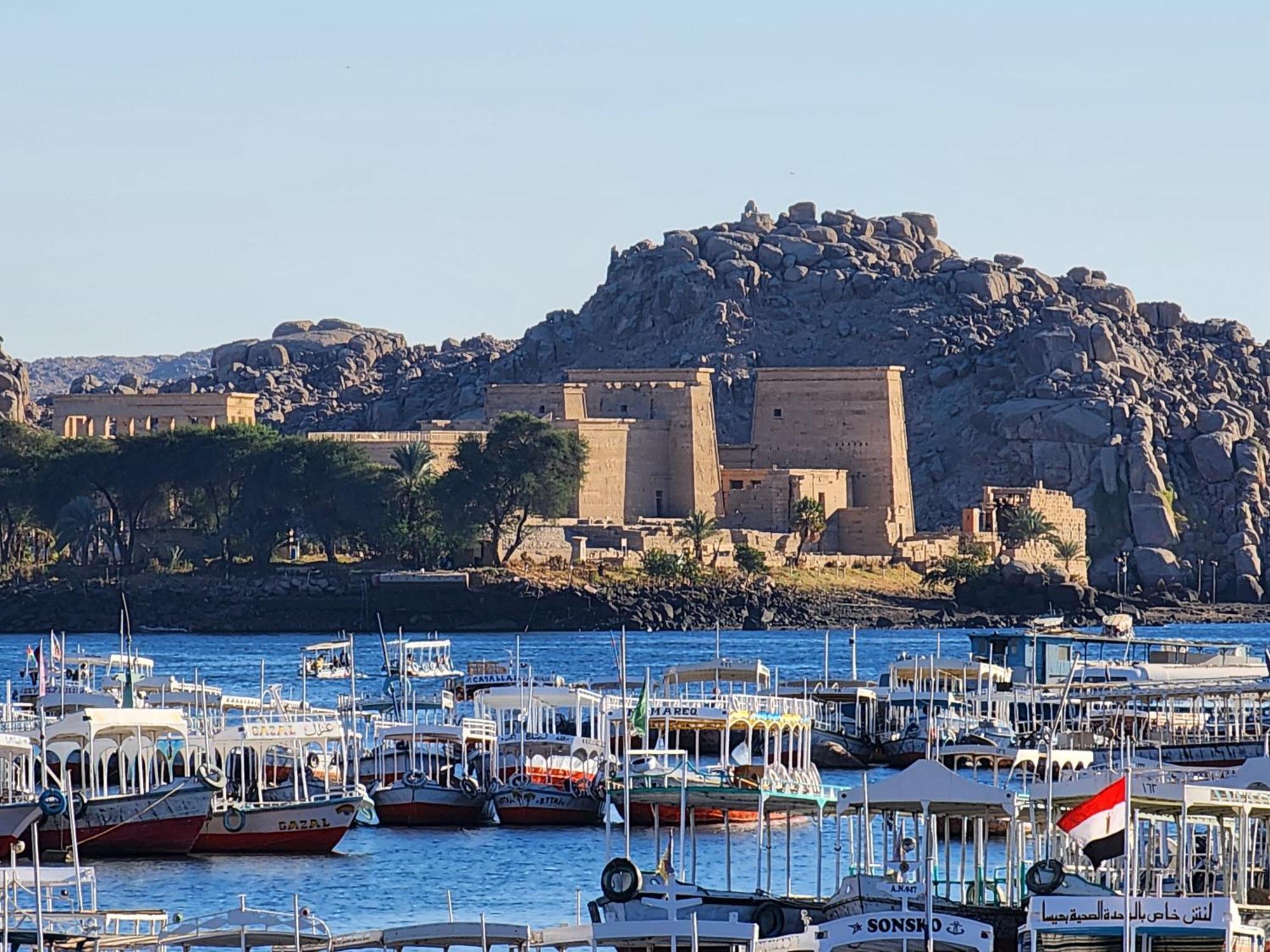 Endo Mando Hotel Aswan Luaran gambar