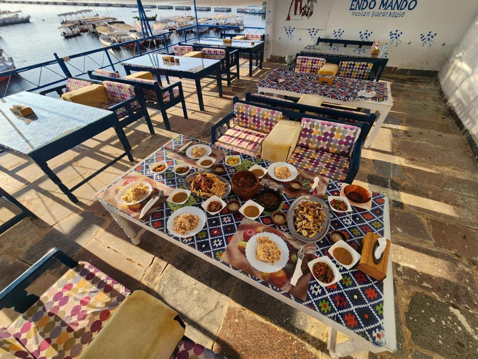 Endo Mando Hotel Aswan Luaran gambar