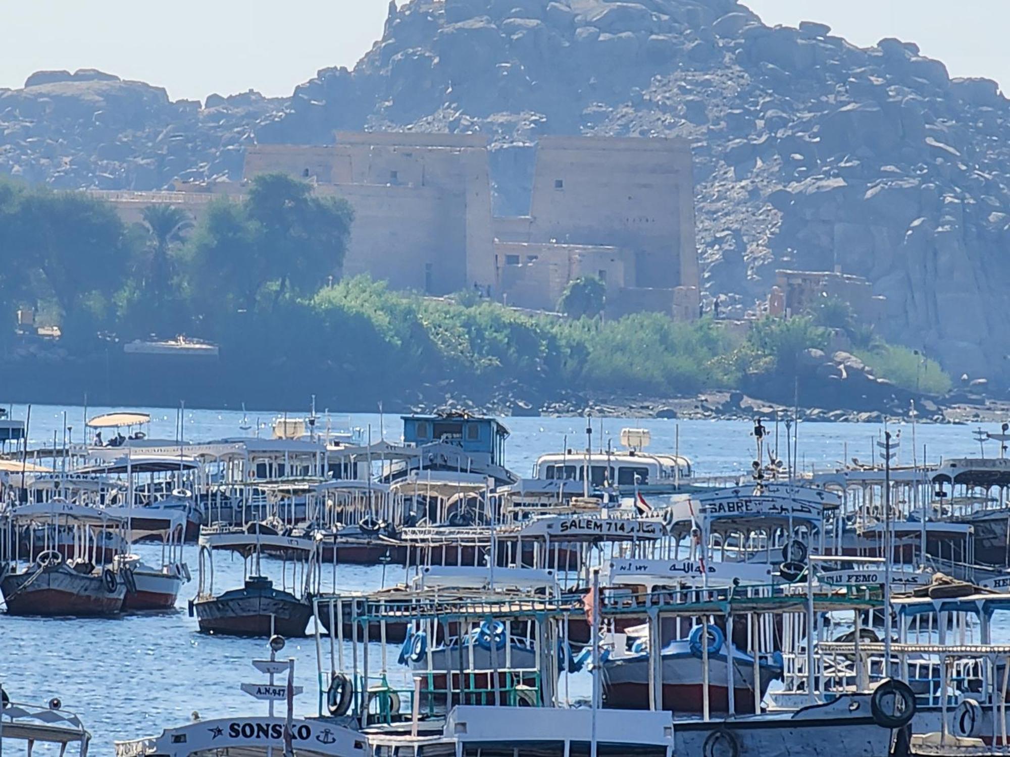 Endo Mando Hotel Aswan Luaran gambar