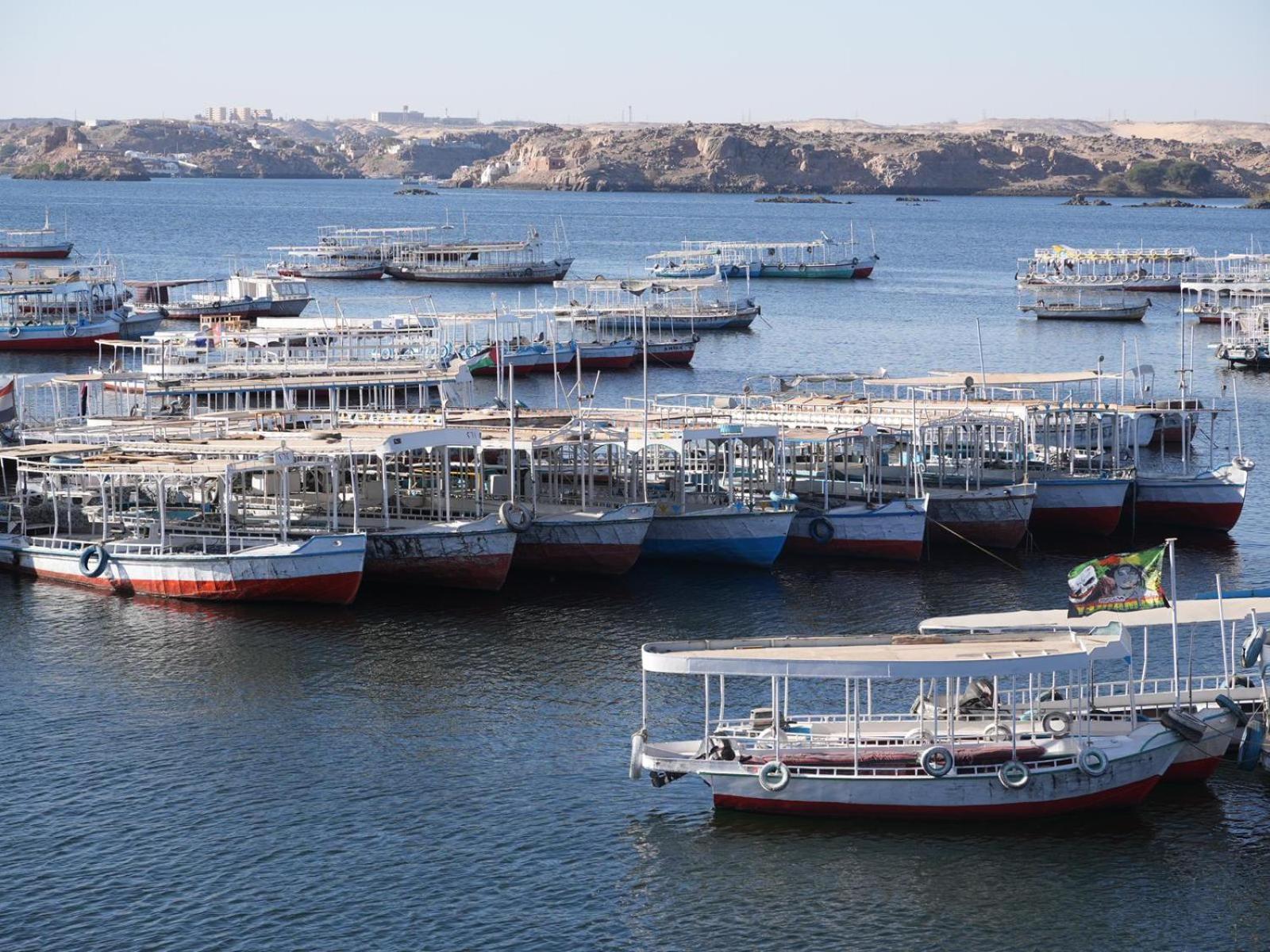 Endo Mando Hotel Aswan Luaran gambar